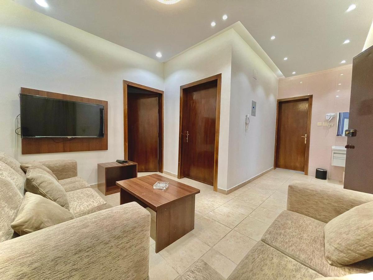 شاليهات باردايس Paradise Chalets Khamis Mushait Exterior photo