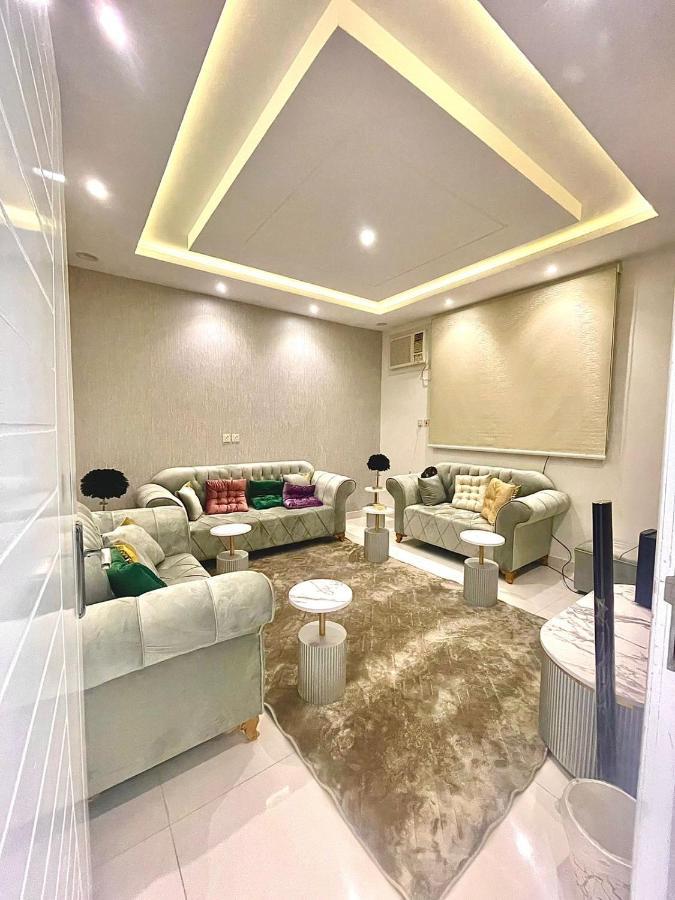 شاليهات باردايس Paradise Chalets Khamis Mushait Exterior photo